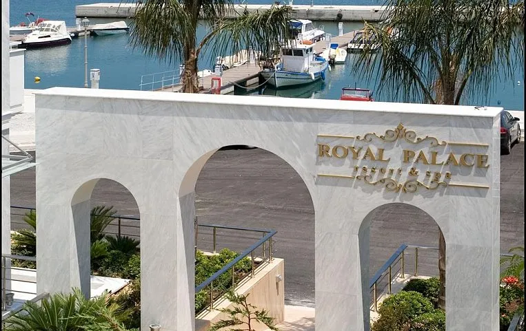 Royal Palace Resort & SPA 4*