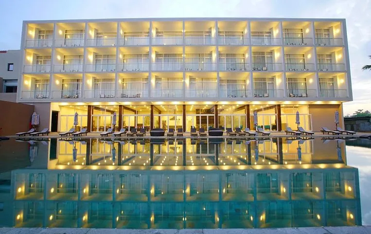 Habitat Kosgoda 4*+