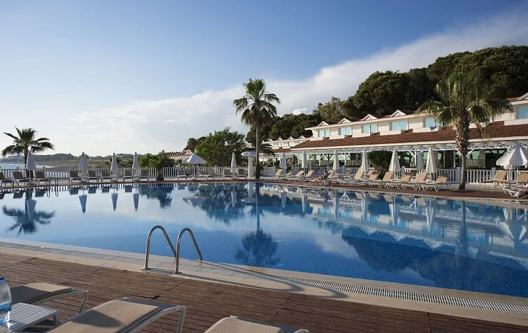 Flora Garden Beach 5*