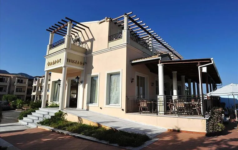 Thinalos Apart Hotel 3*