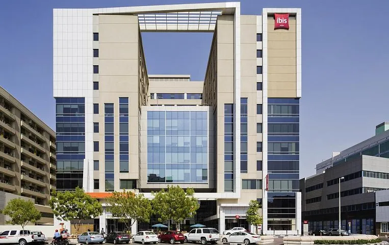 Ibis Al Rigga Dubai 3*
