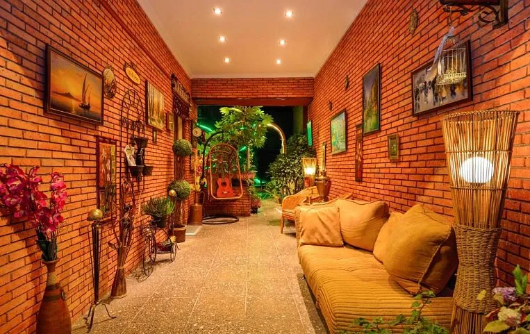 Boutique Hotel British House 3*