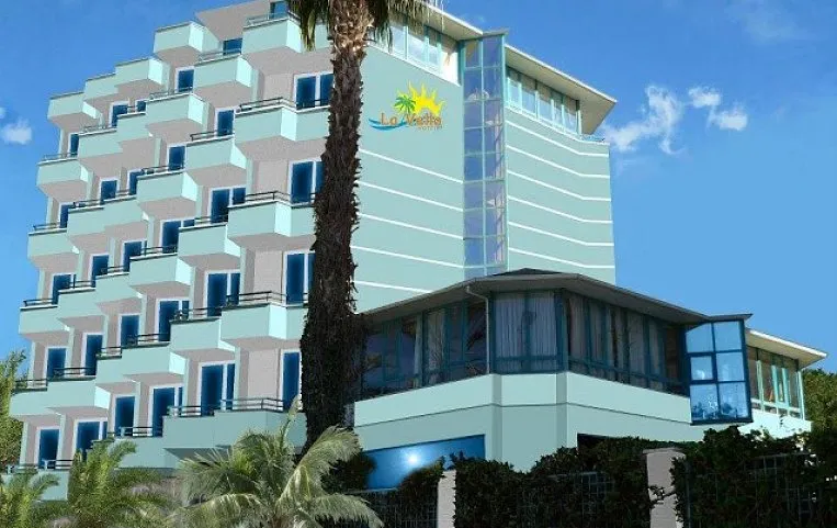 La Vella Hotel 3*