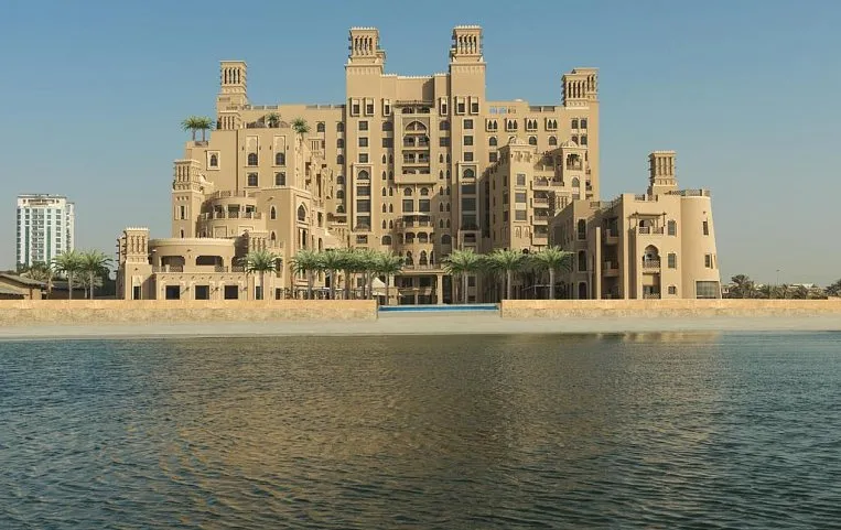 Sheraton Sharjah Beach Resort (Шарджа-пляж) 5*