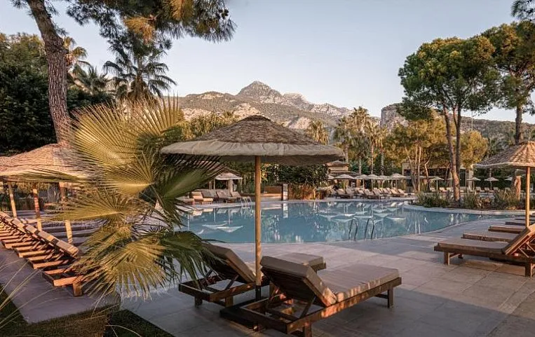 Balmy Beach Resort 4*+