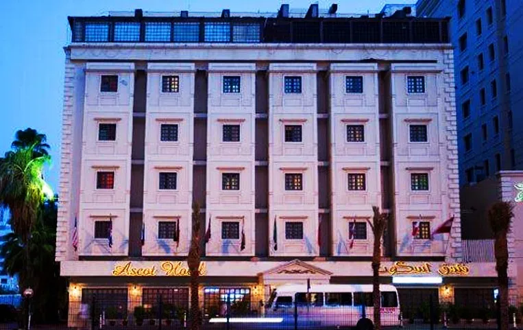 Ascot Hotel 4*