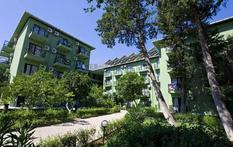 Larisa Beldibi 4*