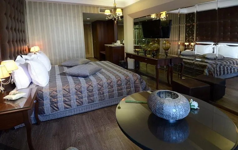 Bomo Danai Hotel & SPA 4*