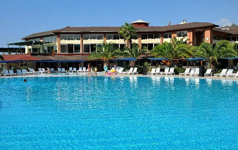 Club Oasis Eternity (ex. MCS Oasis Beach Club) 4*