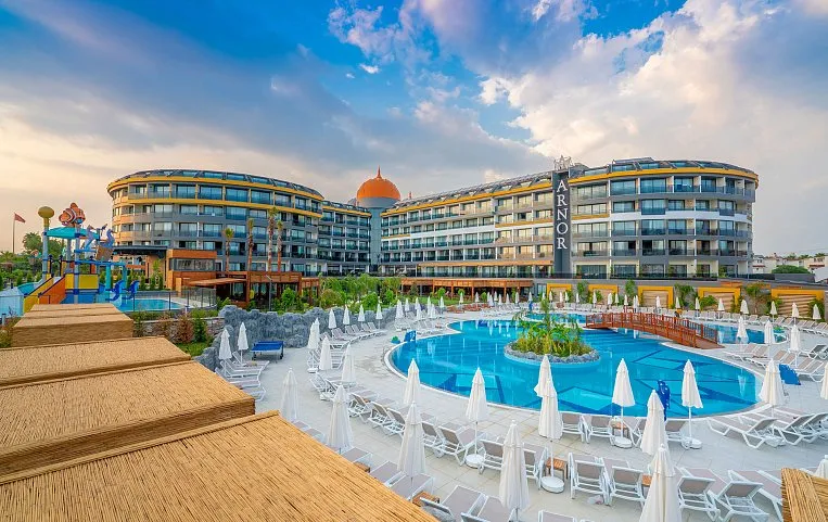 Arnor Deluxe Hotel & Spa 5*