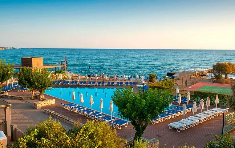 Silva Beach Hotel 4*