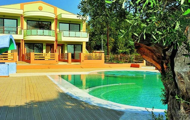 Alexandra Golden Boutique Hotel 5*