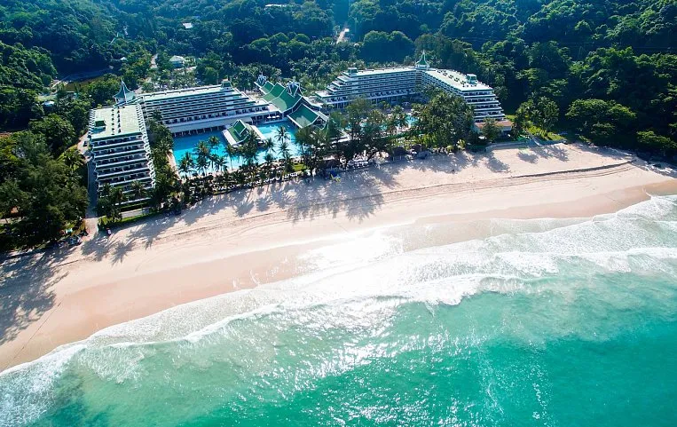 Le Meridien Phuket Beach Resort 5*