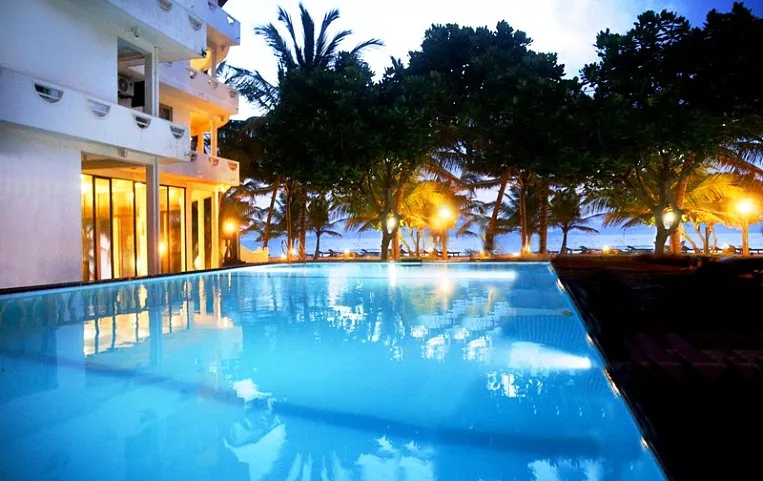Oasey Beach Hotel 3*