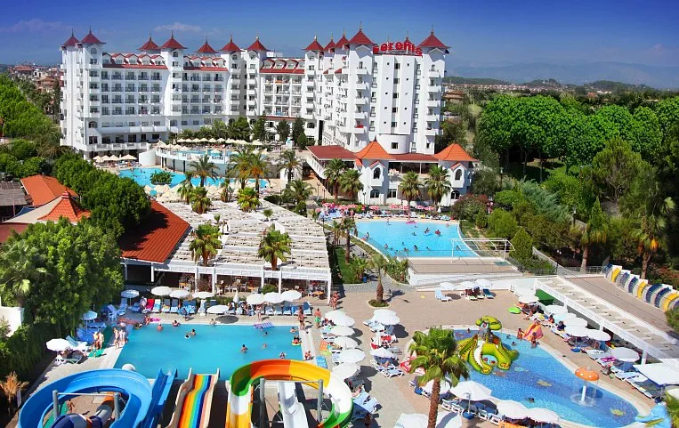 Serenis Hotel 5*