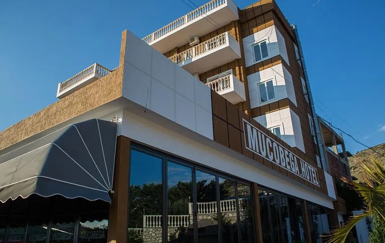 Mucobega I 4*