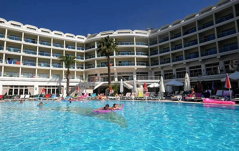 Pineta Park Deluxe 4*