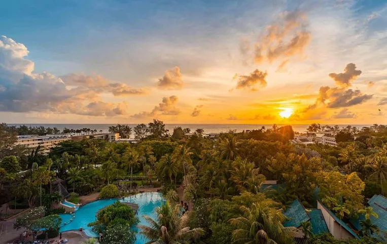 Paradox Resort Phuket 5*