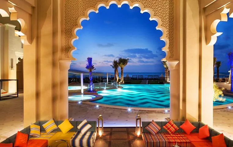 Bahi Ajman Palace 5*