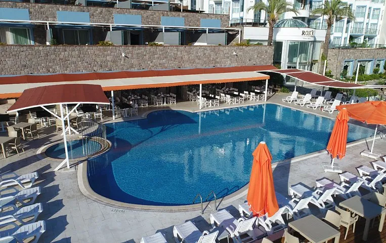 Roxx Suites Deluxe Hotel 4*