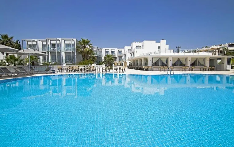 Charm Beach Bodrum 4*