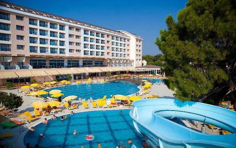 Laphetos Beach Resort 5*