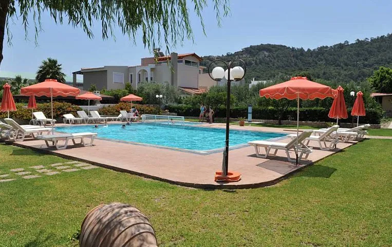 Santa Helena Hotel 3*