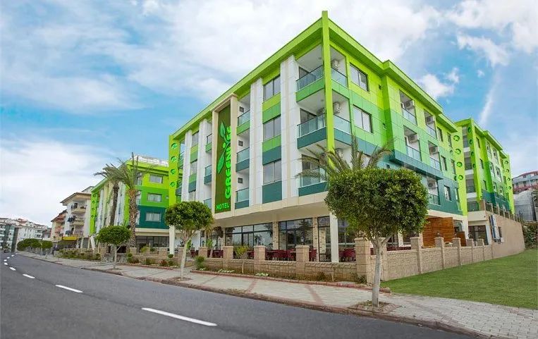 Green Life Hotel 4*