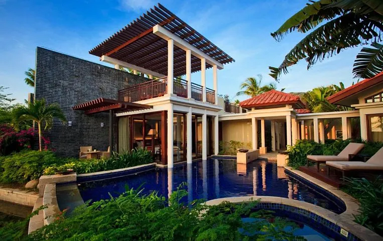 Banyan Tree 5*