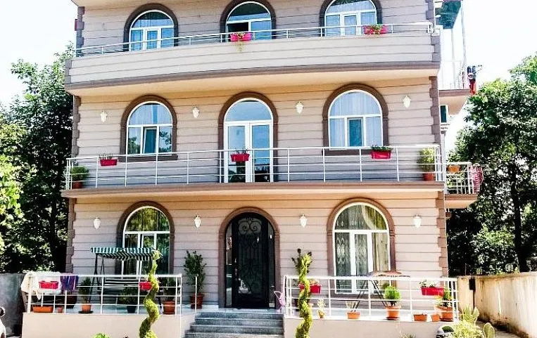 Nica Hotel 