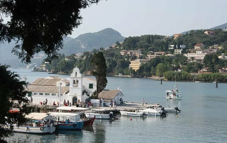 Aegli Hotel 2*