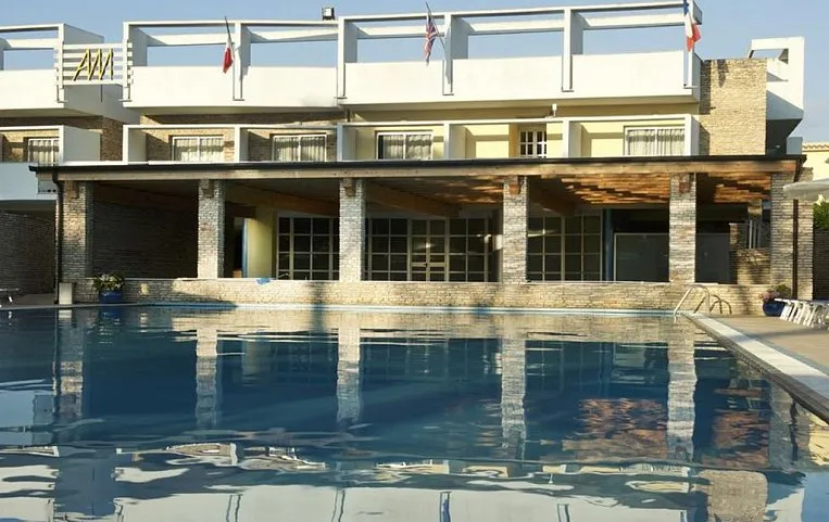 Mediterraneo 4*