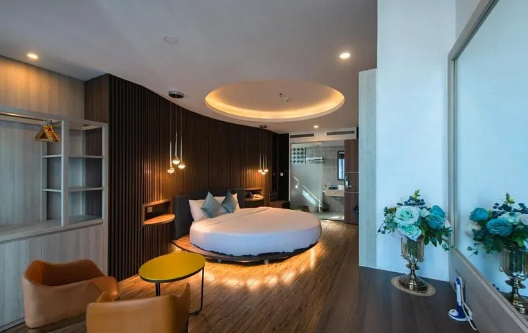 Aaron Hotel Nha Trang 3*