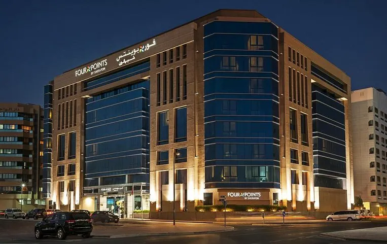 Four Points By Sheraton Down Town 4*