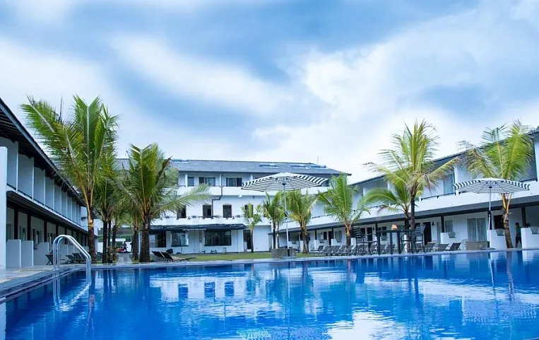 Coco Royal Beach 3*