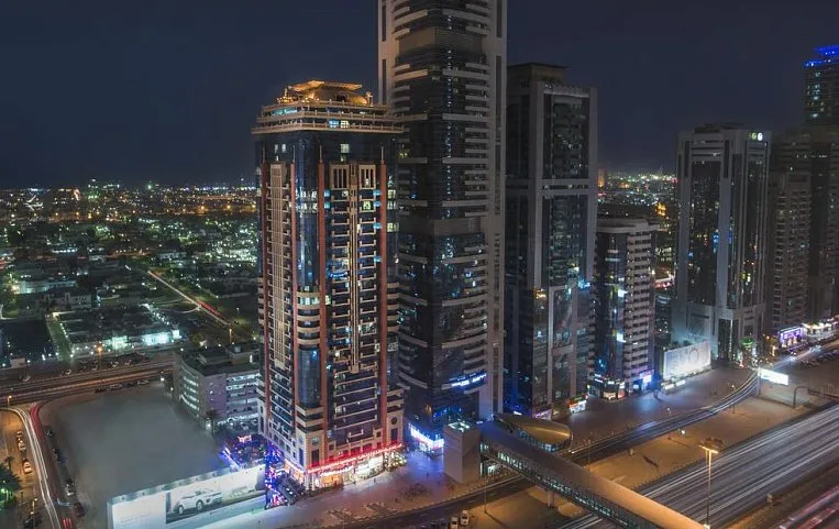 Emirates Grand Hotel APT