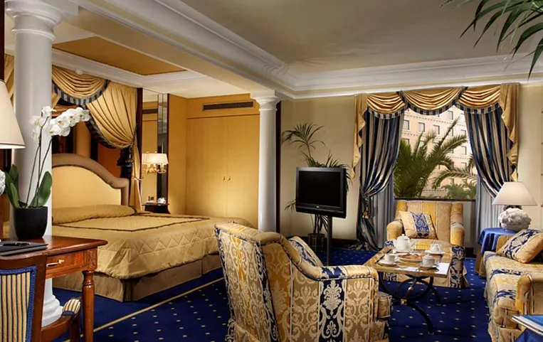 Royal Olympic Hotel 5*