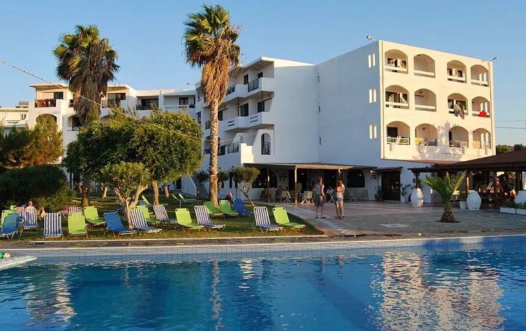Oceanis Hotel 3*