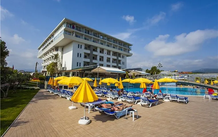 Konaktepe Hotel 4*