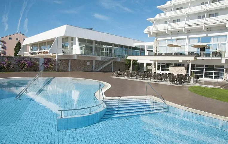 Olympia Hotel 4*
