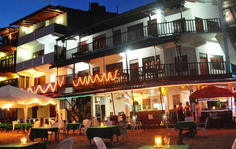 Peacock Hotel 2*+