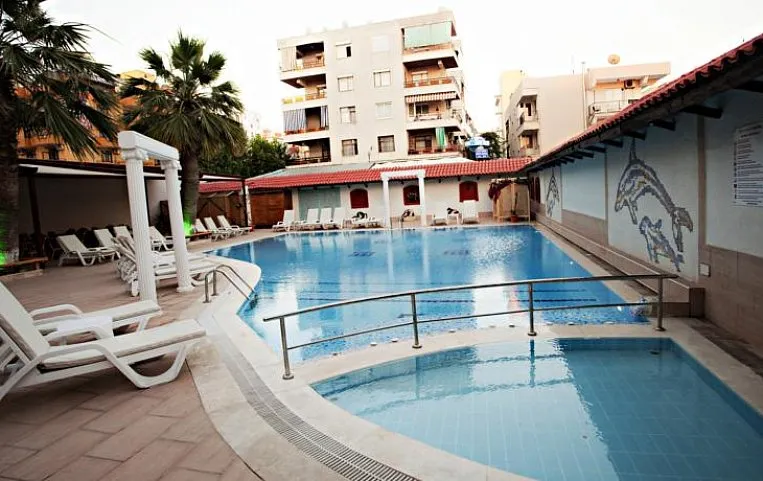 Duqqan Deluxe Hotel (Ex. Dabaklar) 4*