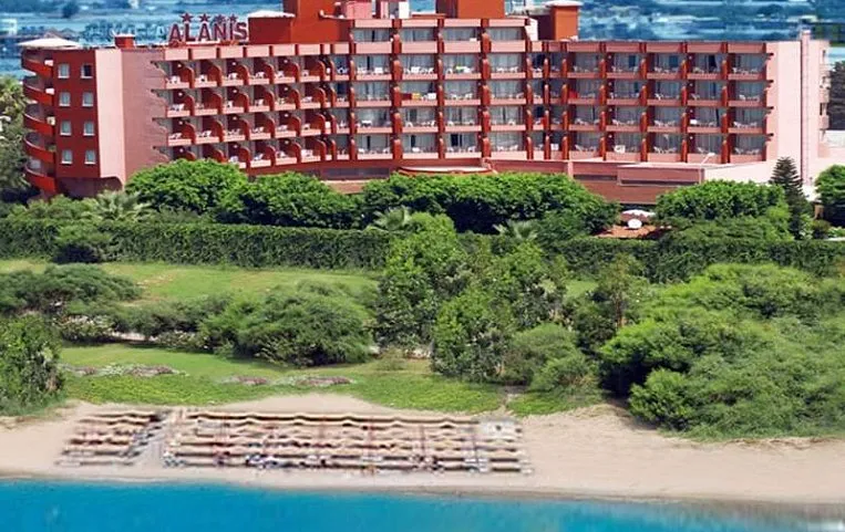 Alanis Hotel 4*