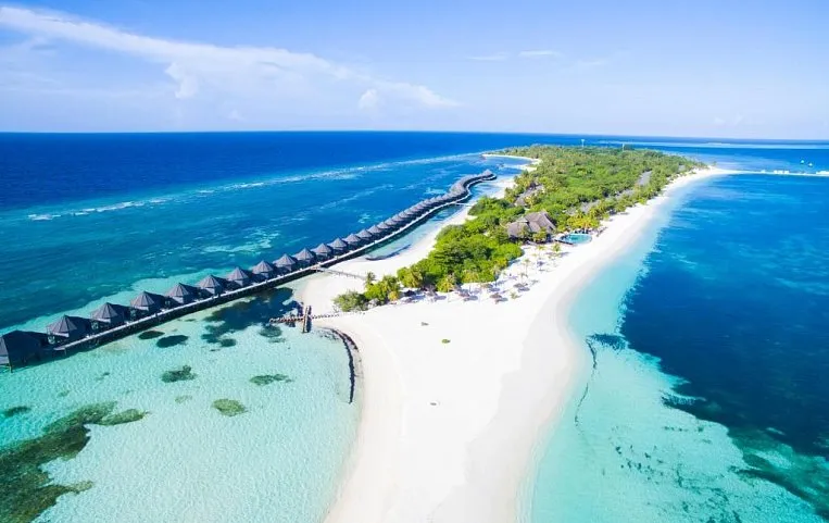 Kuredu Island Resort & Spa 4*