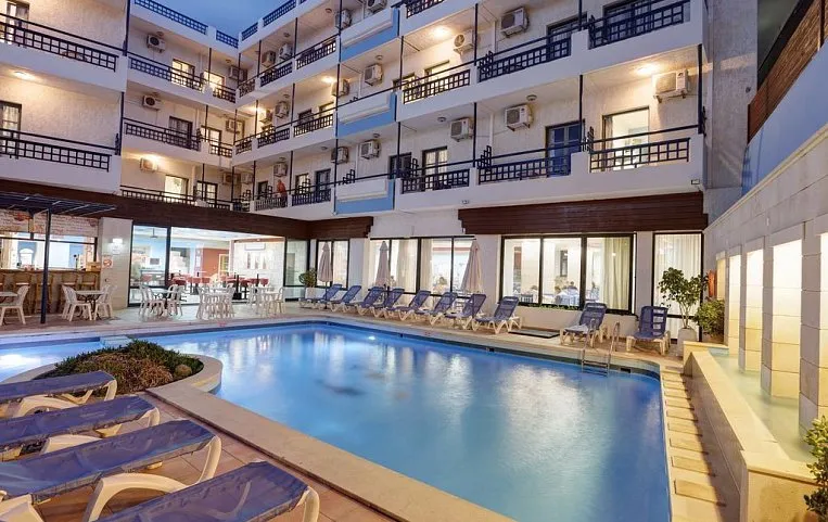 Agrabella Hotel 3*