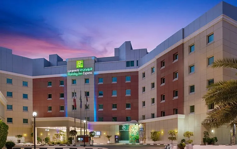 Holiday Inn Express Dubai Internet City 3*