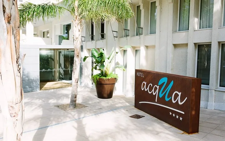 Acqua Hotel 4*