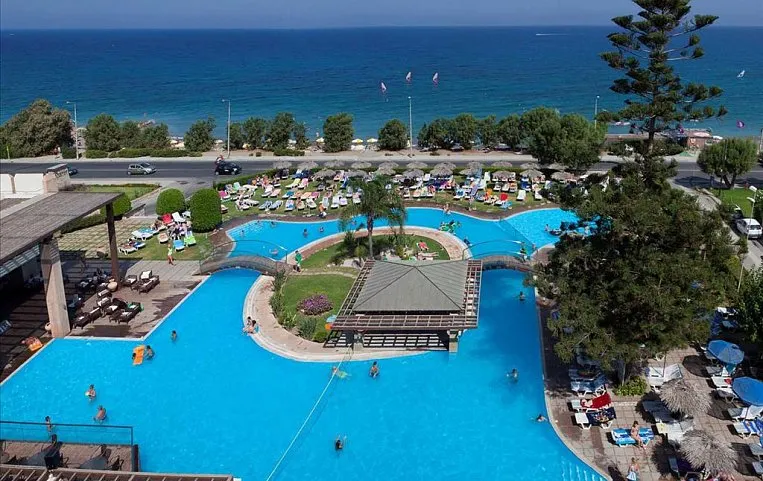 Oceanis Hotel 4*