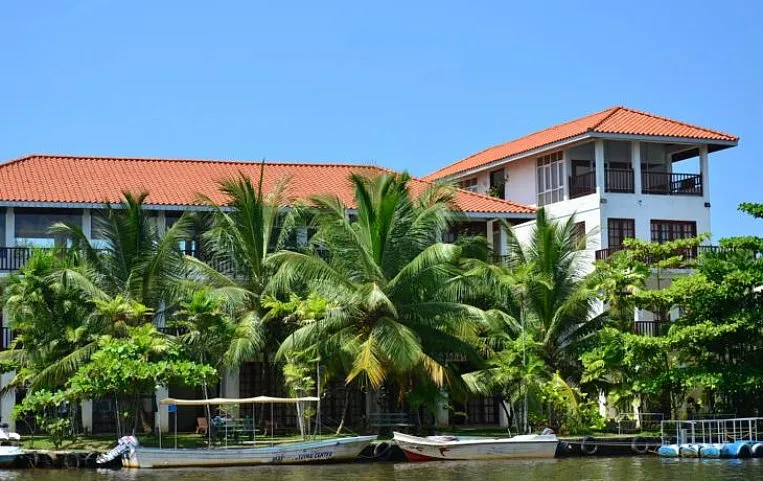 Marina Bentota 3*