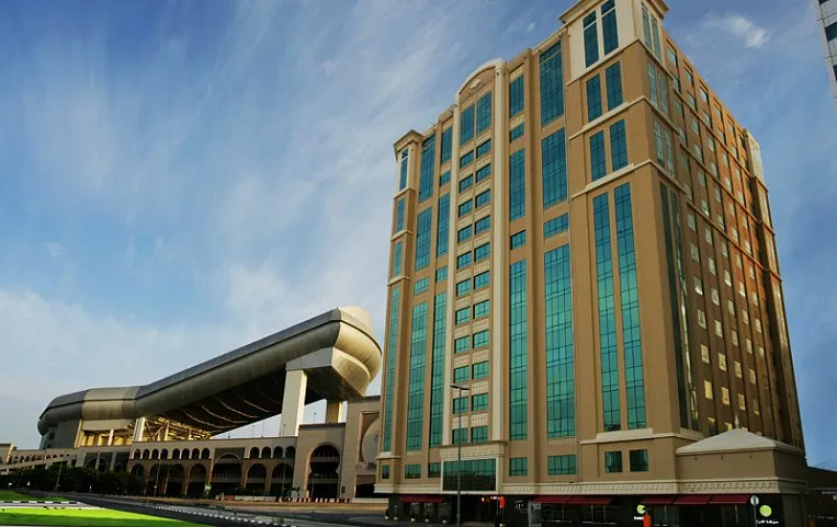 Auris Plaza Hotel Al Barsha 5*